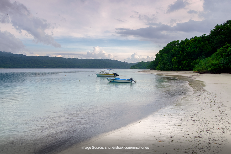 Pulau Peucang Surga Tersembunyi Di Ujung Banten Yang Mempesona Superlive