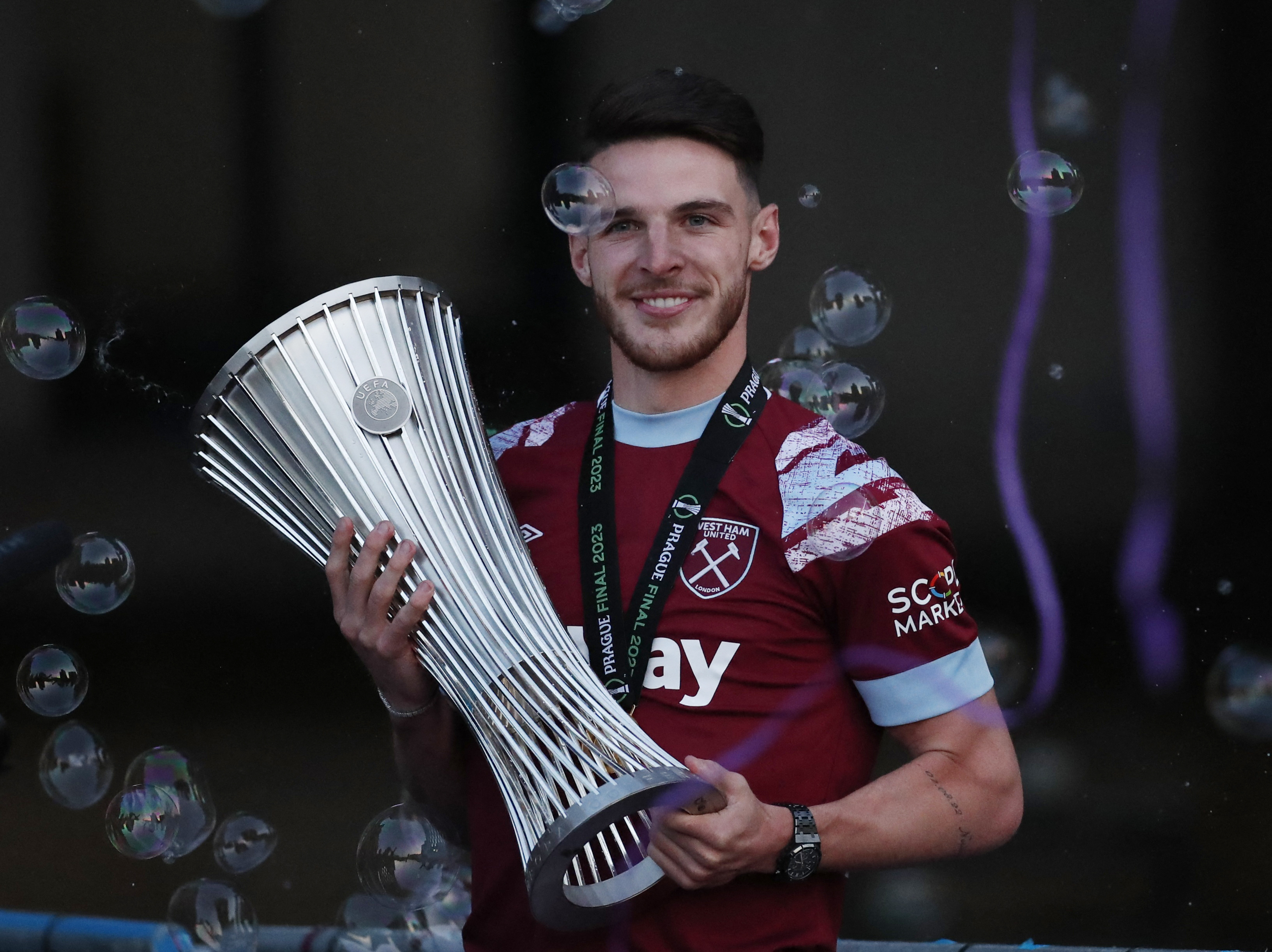 Arsenal Siap Tebus Declan Rice Seharga 1,9 Triliun | SUPERLIVE