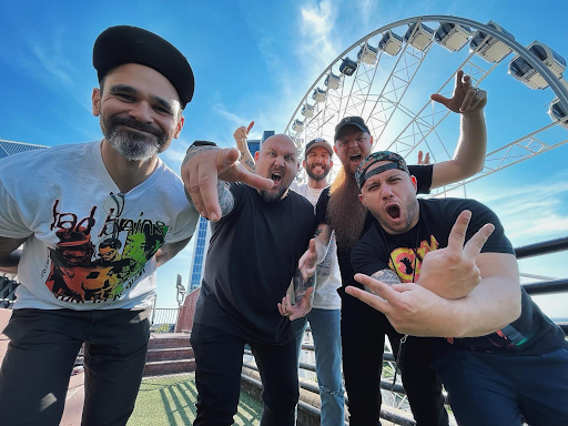 Atreyu Rilis Single Baru yang Emosional: Drowning