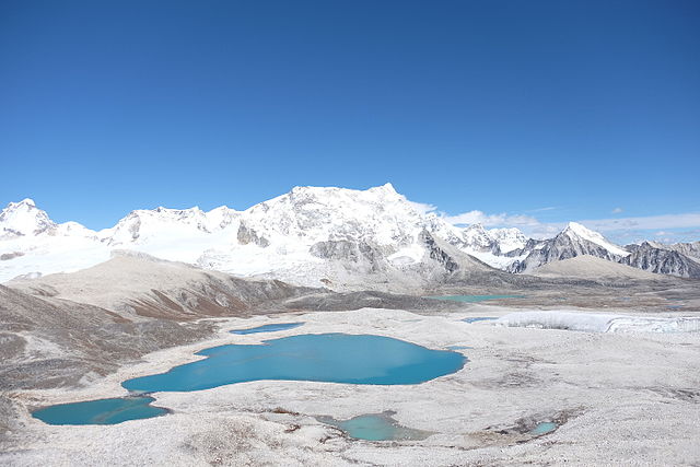 Gunung Puensum. Image: Wikipedia