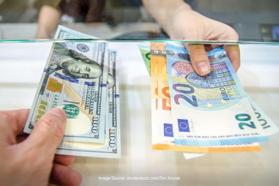 tips menukar mata uang