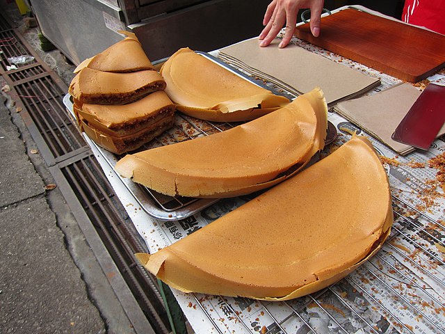 Ilustrasi apam balik. Image: Wikipedia