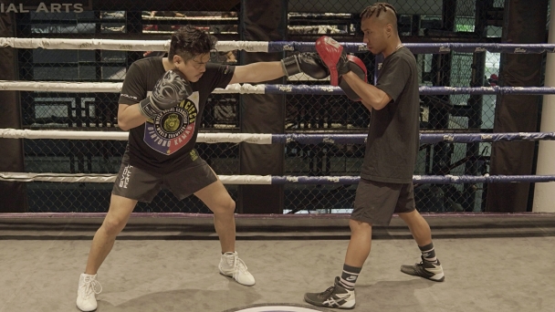 Lo Fighter Amatir yang Mau Naik Ke Level Pro? Wajib Tau Teknik Jab yang Bikin Lo Langsung Naik Level! Siap Dikontrak Promotor?