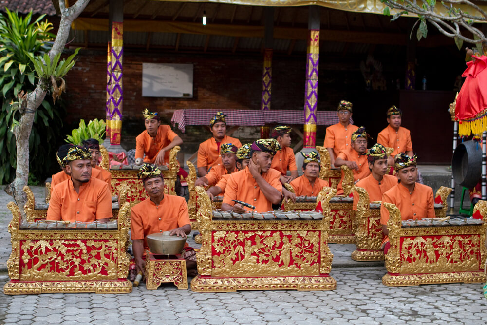 musik tradisional