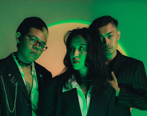 15:19, Lagu Pembuka EP Terbaru Retlehs