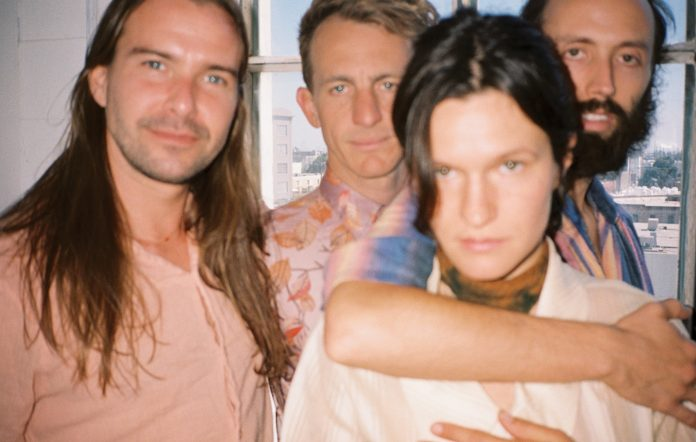 Big Thief Umumkan Double Album Baru Berisi 20 Trek Lagu