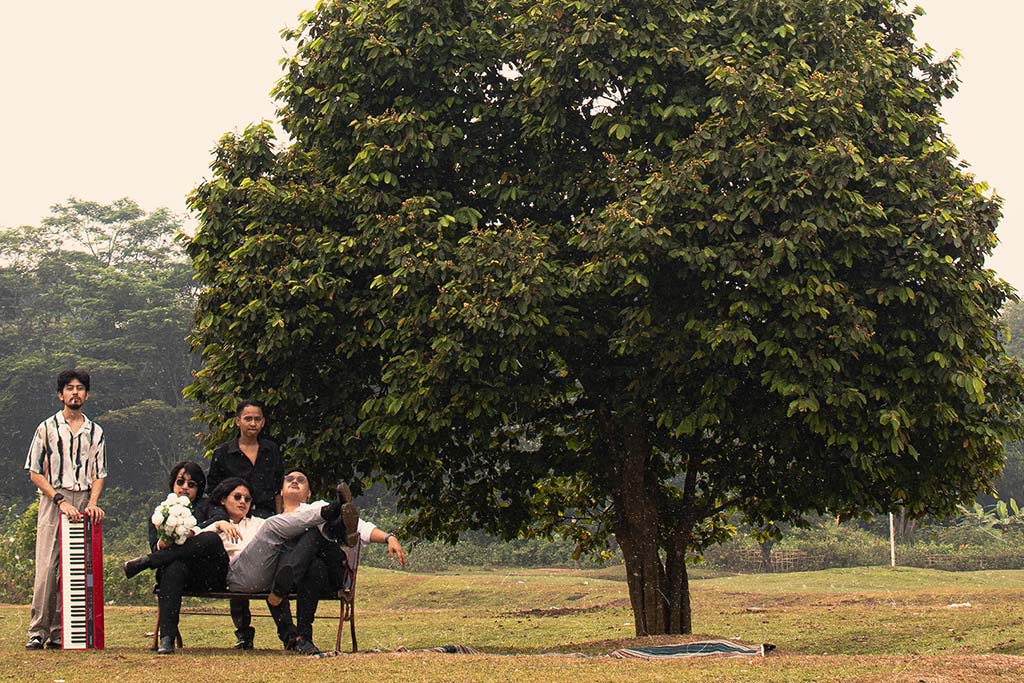 Ragam Fantasi Dari Album Debut Magnolia Celebration, Fantasia