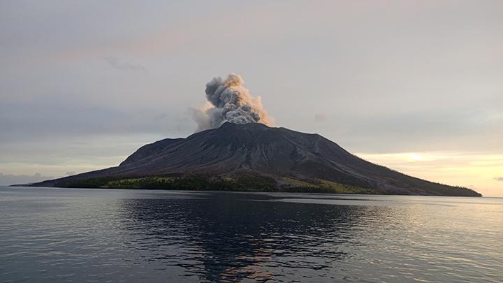 gunung ruang