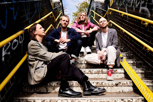 Razorlight Bagikan Lagu Baru Berenergi, Call Me Junior