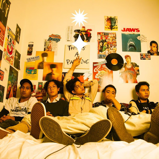 Ringgo 5 Lepas Single She's Everything (But She's Not You)