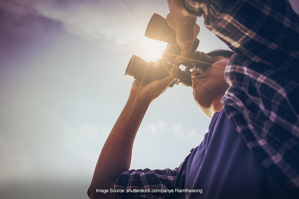 Perbedaan teropong binocular dan teropong monocular