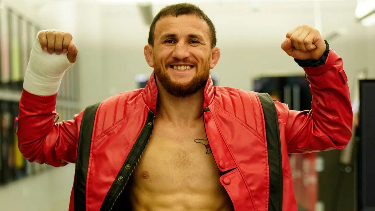 Dari Pekerja Konstruksi hingga Jadi Juara UFC! Kenalin, Merab Dvalishvili