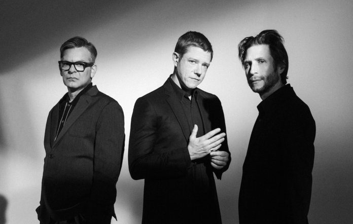 Fables, Materi Terbaru dari Interpol untuk Album Barunya