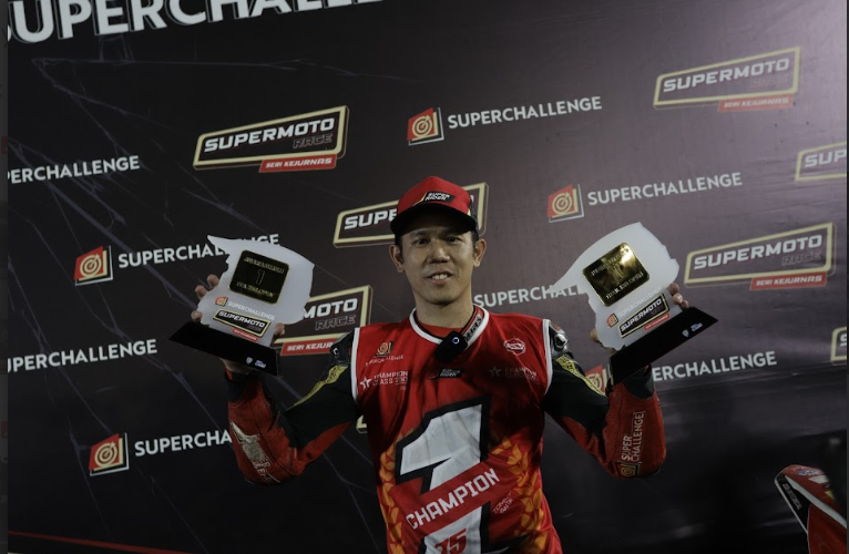 Ini dia Para Juara Superchallenge Supermoto Race 2024!