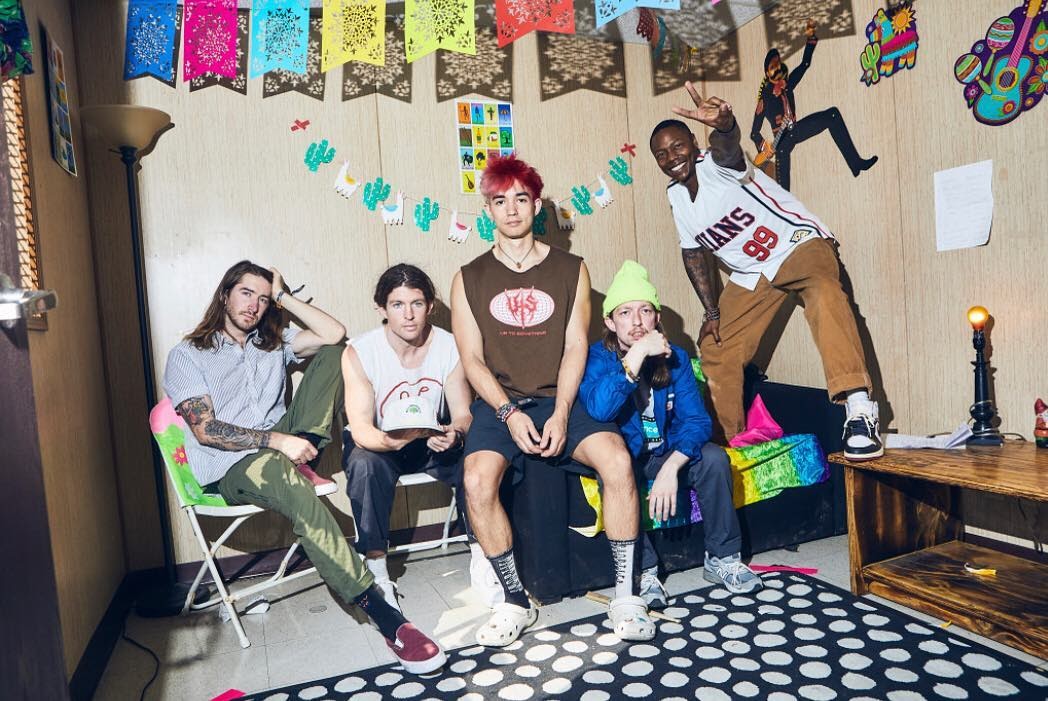 Turnstile Rilis EP Kejutan ‘Turnstile Love Connection’