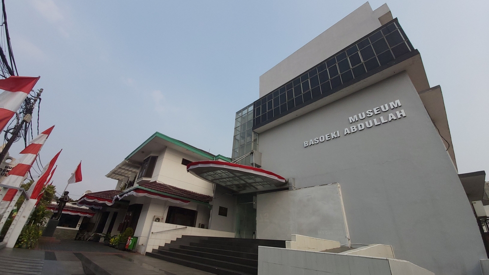 lukisan basuki abdullah