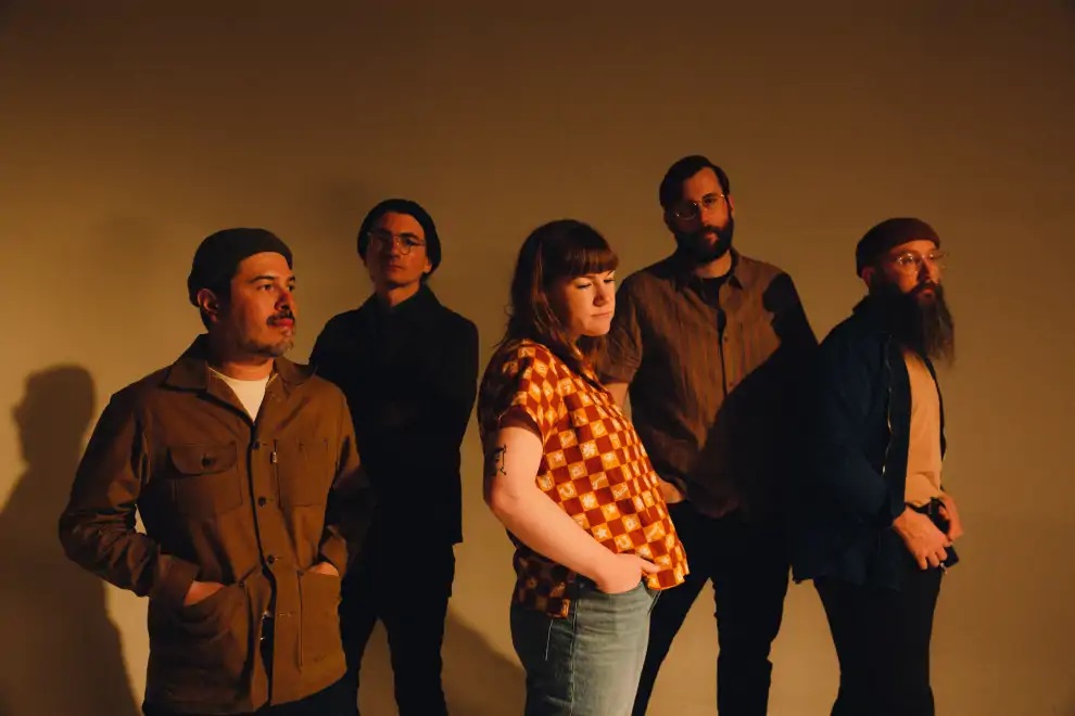 Clean-Up Crew, Single Baru Spanish Love Songs