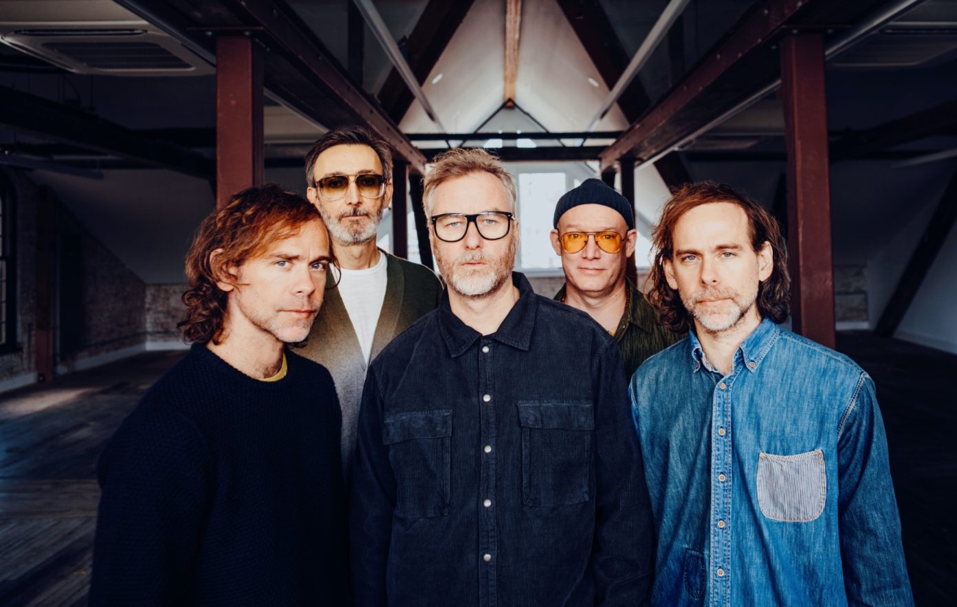 The National Berkolaborasi dengan Taylor Swift untuk The Alcott