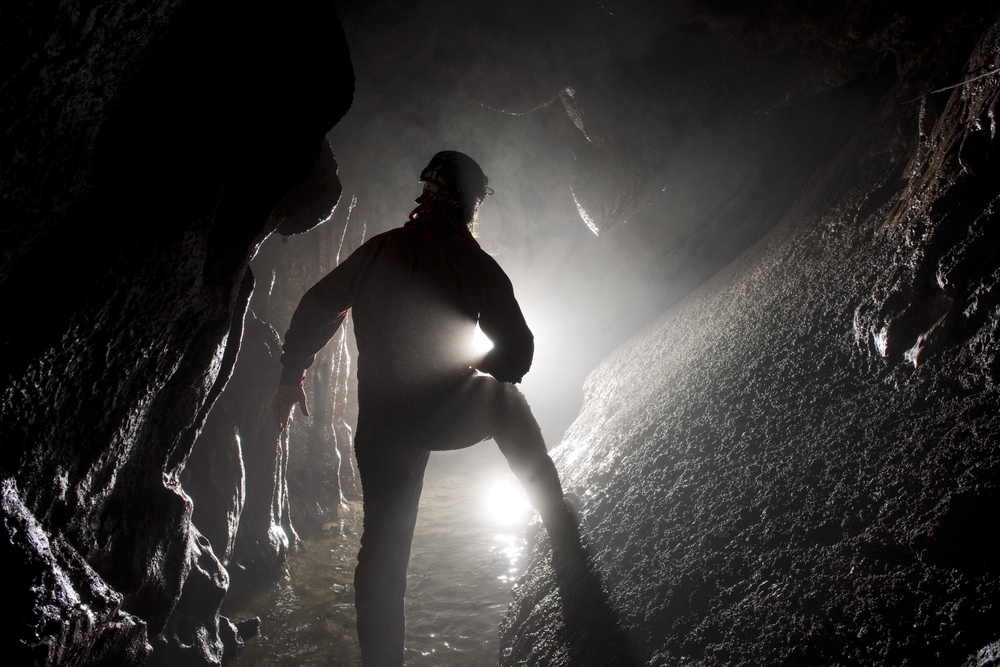 CAVING SPOT BAGI PEMULA