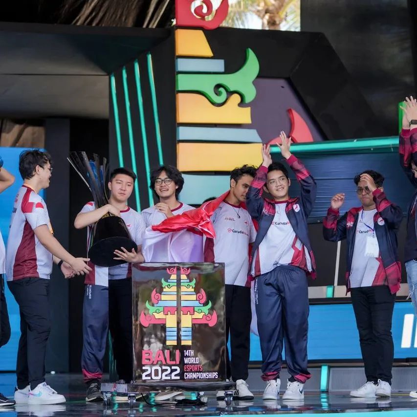 Membanggakan, Timnas Indonesia Jadi Juara Turnamen DOTA 2 IESF World ...