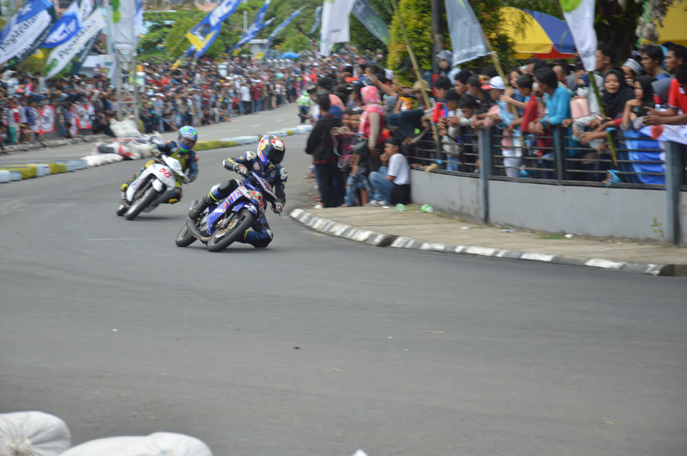 late braking