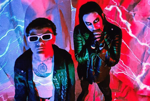 25 Thousand Volts, Single Baru Death Blooms & Strange Bones