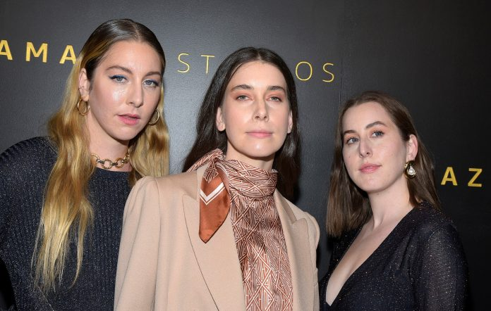 Video Musik HAIM Arahan Paul Thomas Anderson, Lost Track