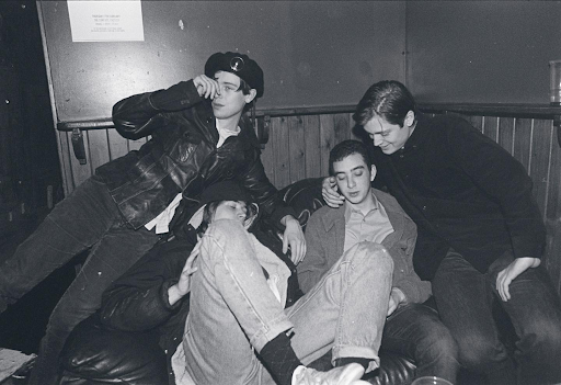 Iceage Umumkan Rilis Koleksi Langka Shake The Feeling