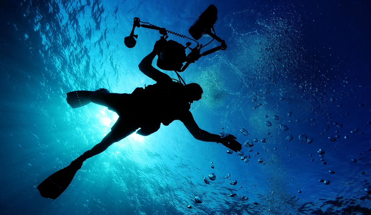 Ilustrasi scuba diving