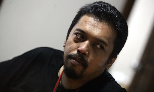 Amboro Lepas Single Baru, Bahasa Bubur