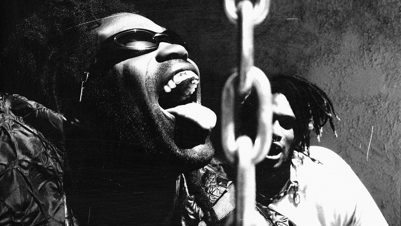 Ho99o9 Gandeng Travis Barker untuk Album kedua