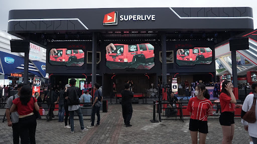 Keseruan SUPERLIVE Stage di Jakarta Fair, Ada Apa Aja?