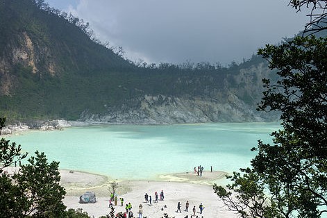 Ilustrasi Kawah Putih Ciwidey. Image: Wikipedia