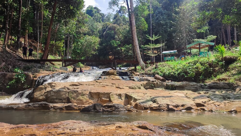 Air Terjun Air Terjun