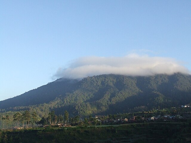 Gunung Burangrang. Image: Wikipedia