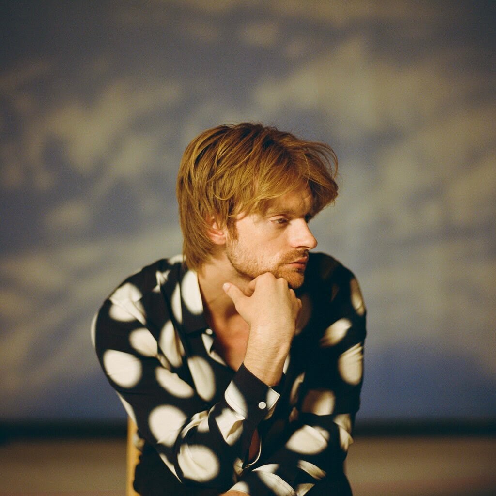 Finneas Rilis Single Kedua ‘The 90s’ untuk Album Debutnya