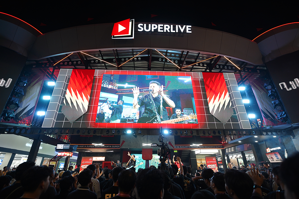 Booth SUPERLIVE Sport Showdown di Jakarta Fair 2025