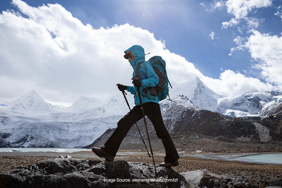 paradoxical undressing