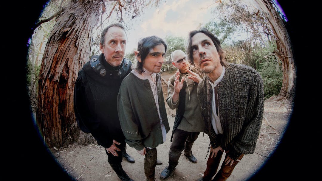 Weezer Rilis EP Bertajuk SZNZ: Spring untuk Proyek Album 4 Musim