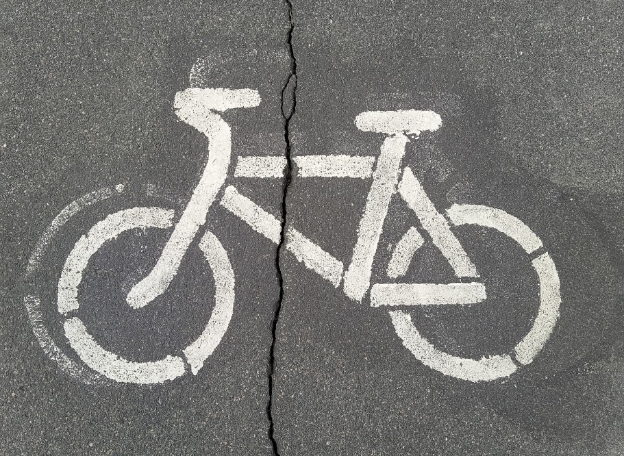 Tips Menghindari Hazard di Jalanan Pas Lagi Gowes!