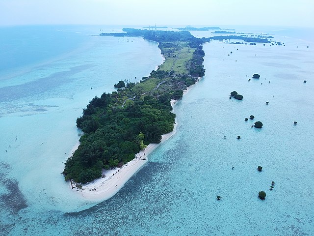 Kepulauan Seribu. Image: Wikipedia