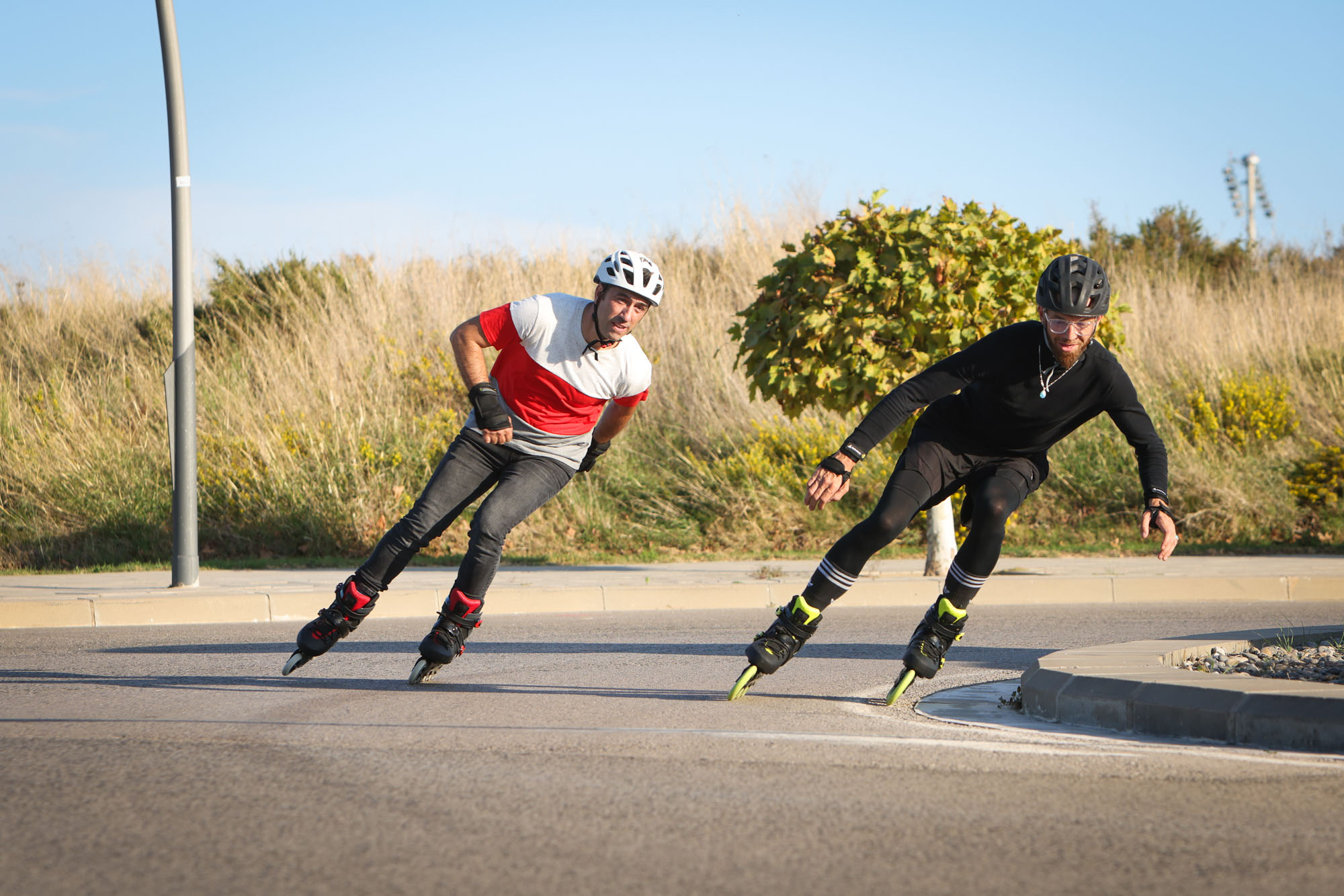 Serupa Tapi Tak Sama, Ini Perbedaan Inline Skate dan Quad Skate
