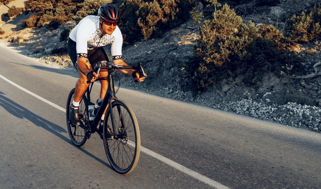 Jangan Salah Lagi, Gravel Bike dan Road Bike Nggak Sama, Bro!