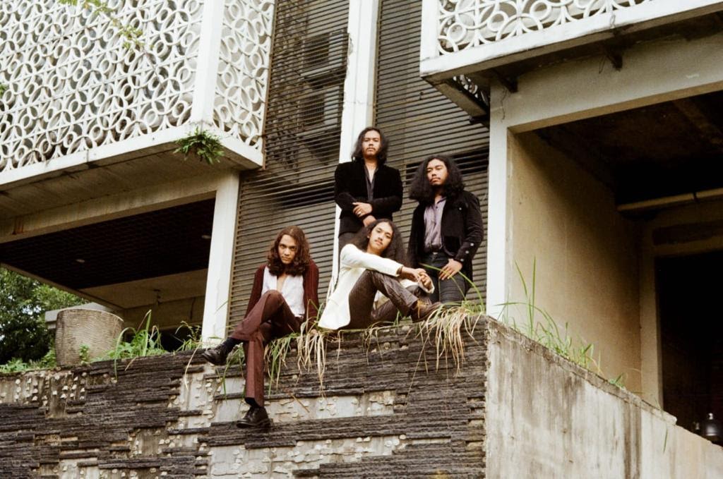 Yiha! Black Horses Rilis Lagu Baru, Before The Flame