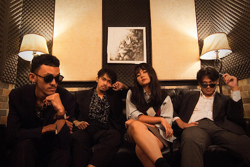 Impromptu Rilis Single Baru Menuju Album Debut, Heatwaves