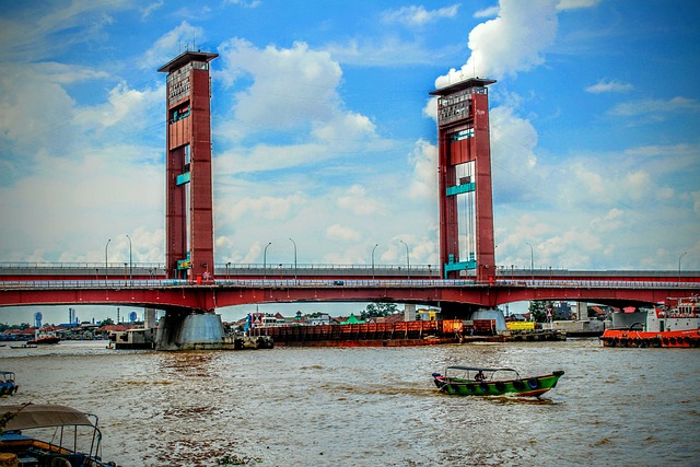 Jembatan Ampera. Image: senjakelabu29/Pixabay