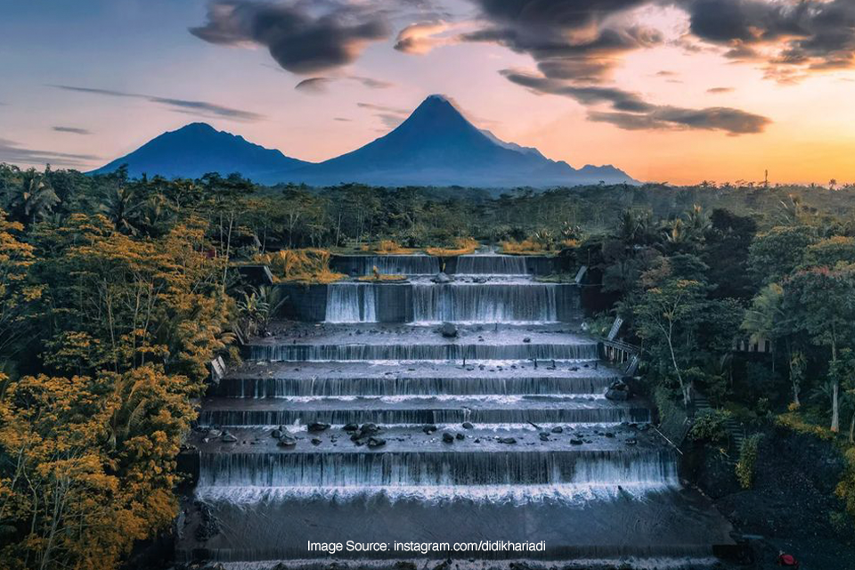 Grojogan Watu Purbo