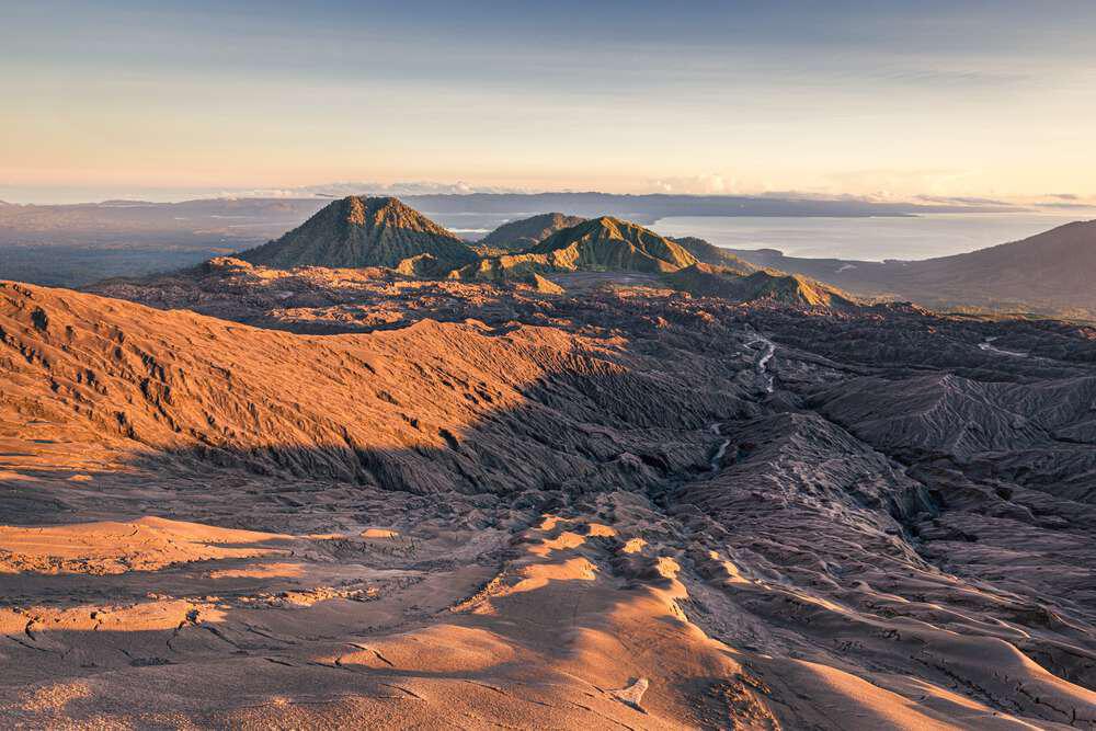 Gunung Dukono. Image: Atourin