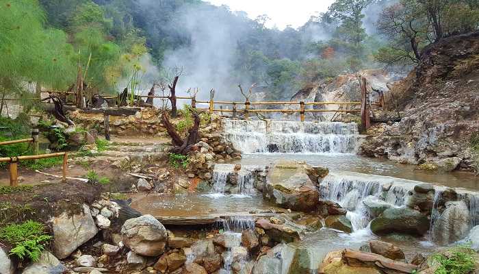 Kawah-Cibuni-Rengganis-Ciwidey