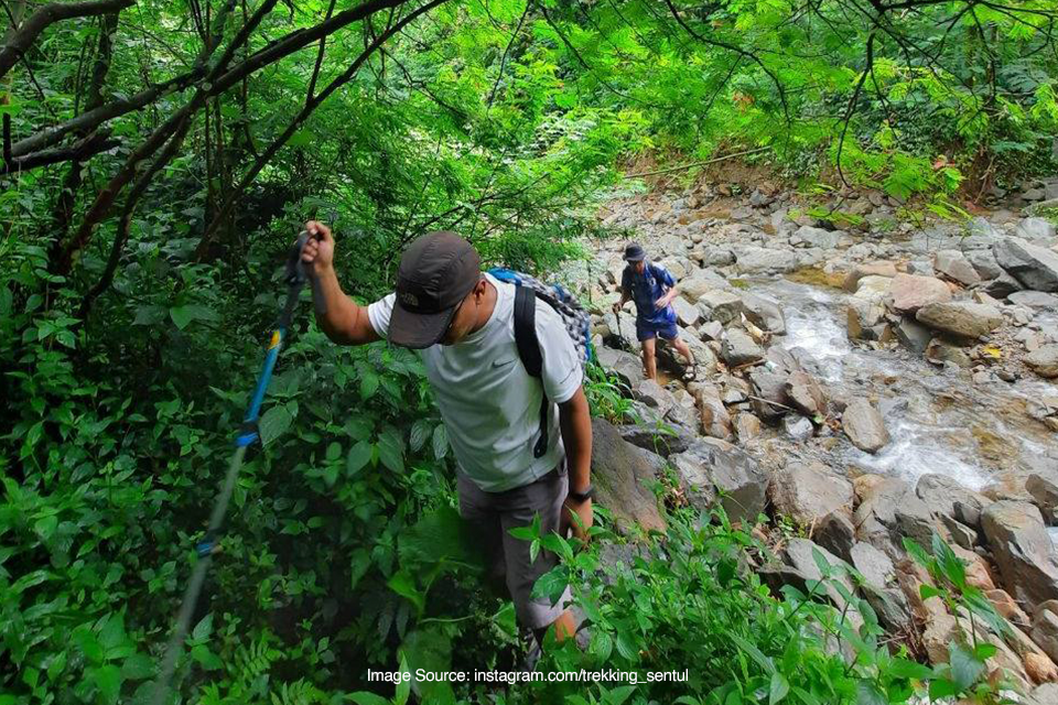 spot trekking di Sentul